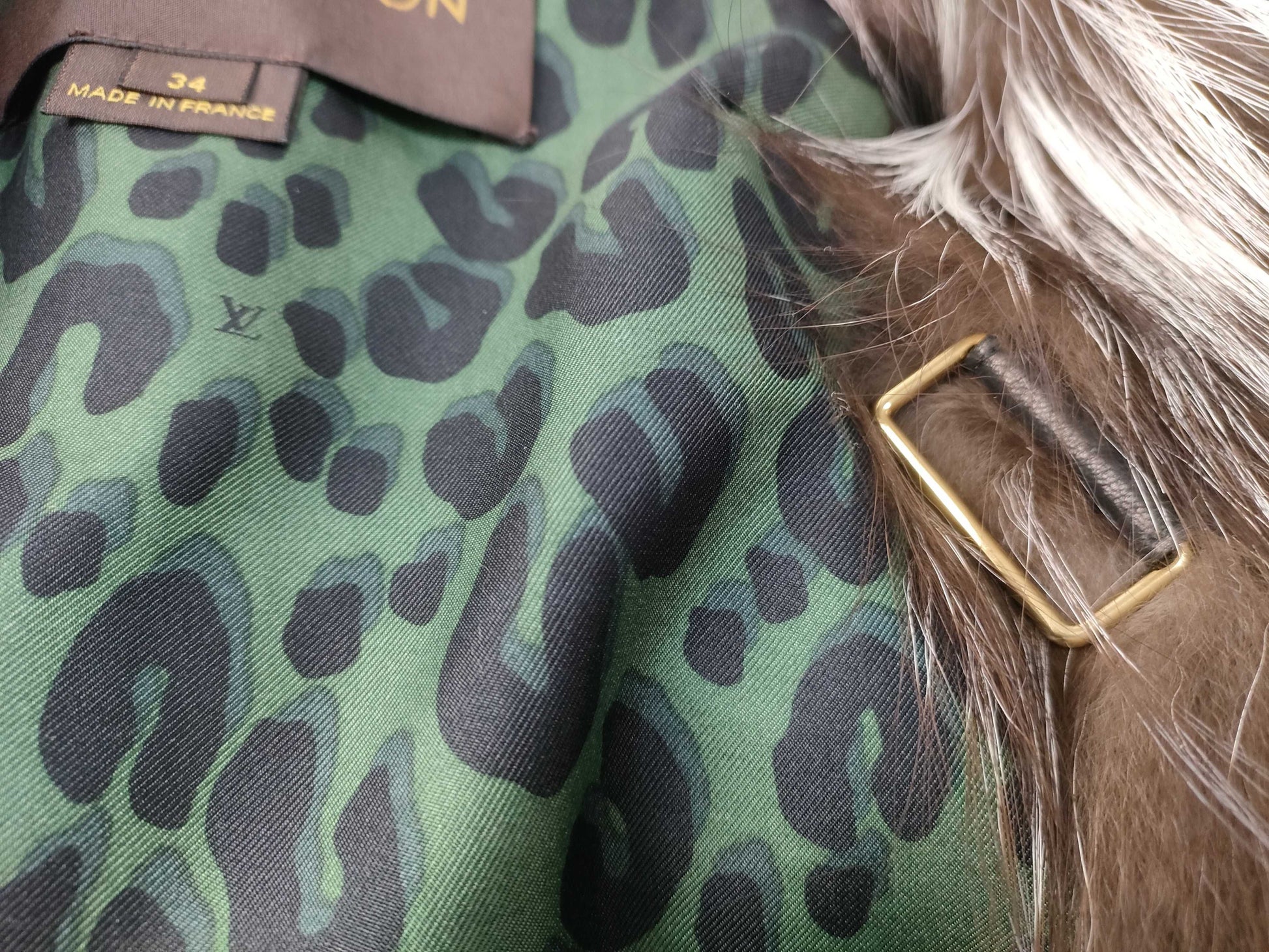 LOUIS VUITTON Louis Vuitton fur fox vest jacket