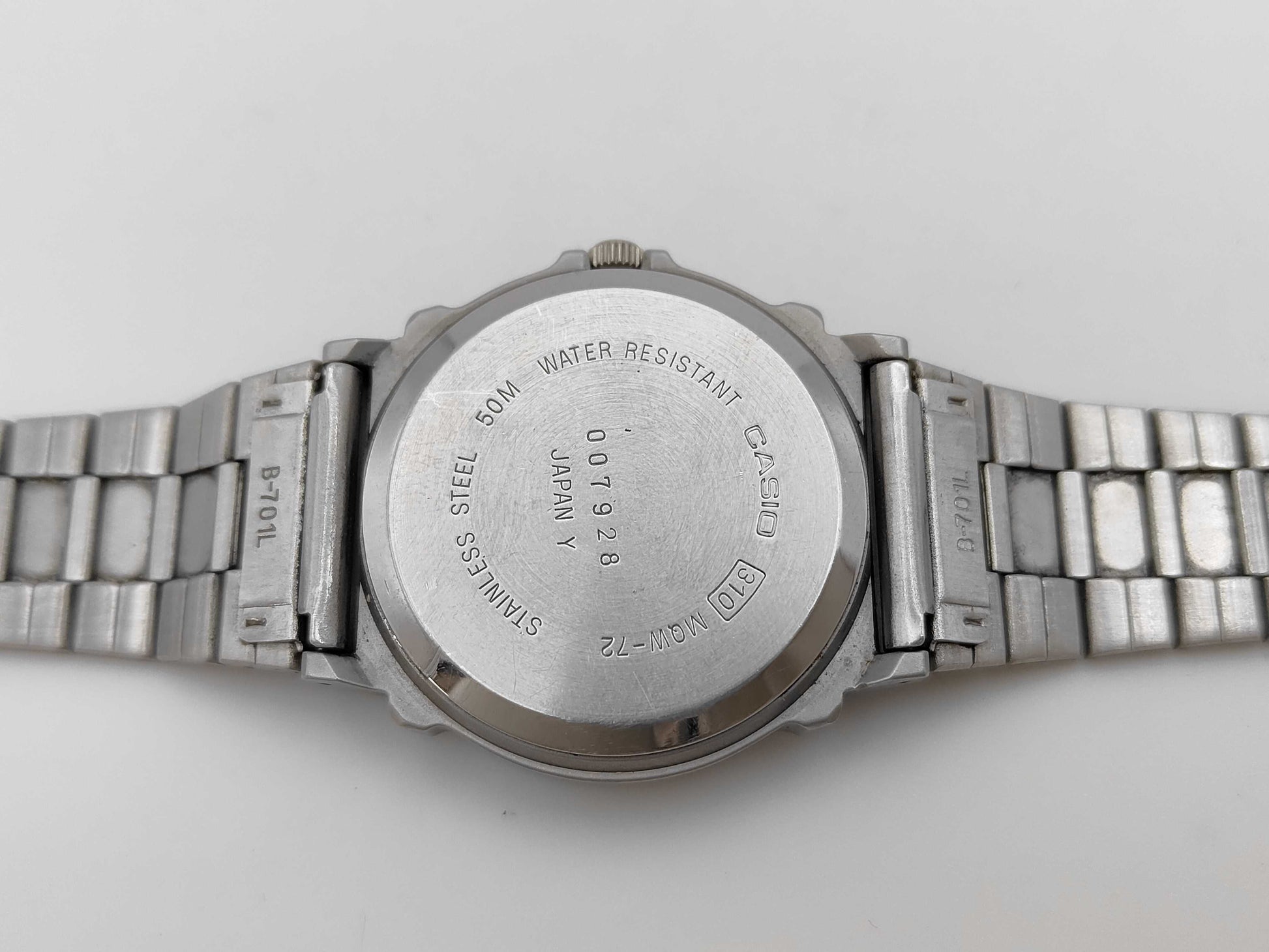 CASIO 310 MQW-72 007928 Quartz Boys Watch