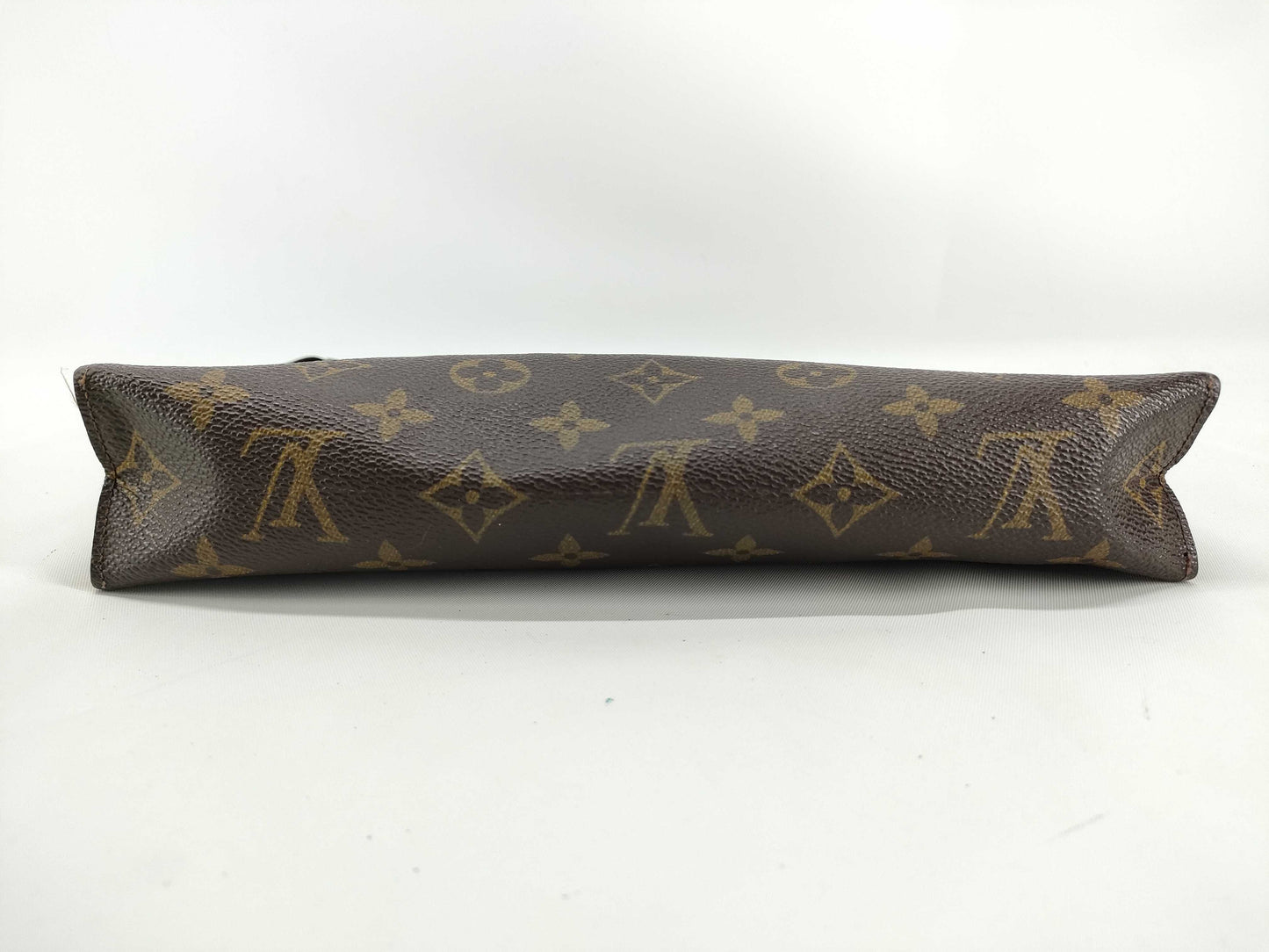 LOUIS VUITTON Monogram Poche Toilette 883AN Pouch