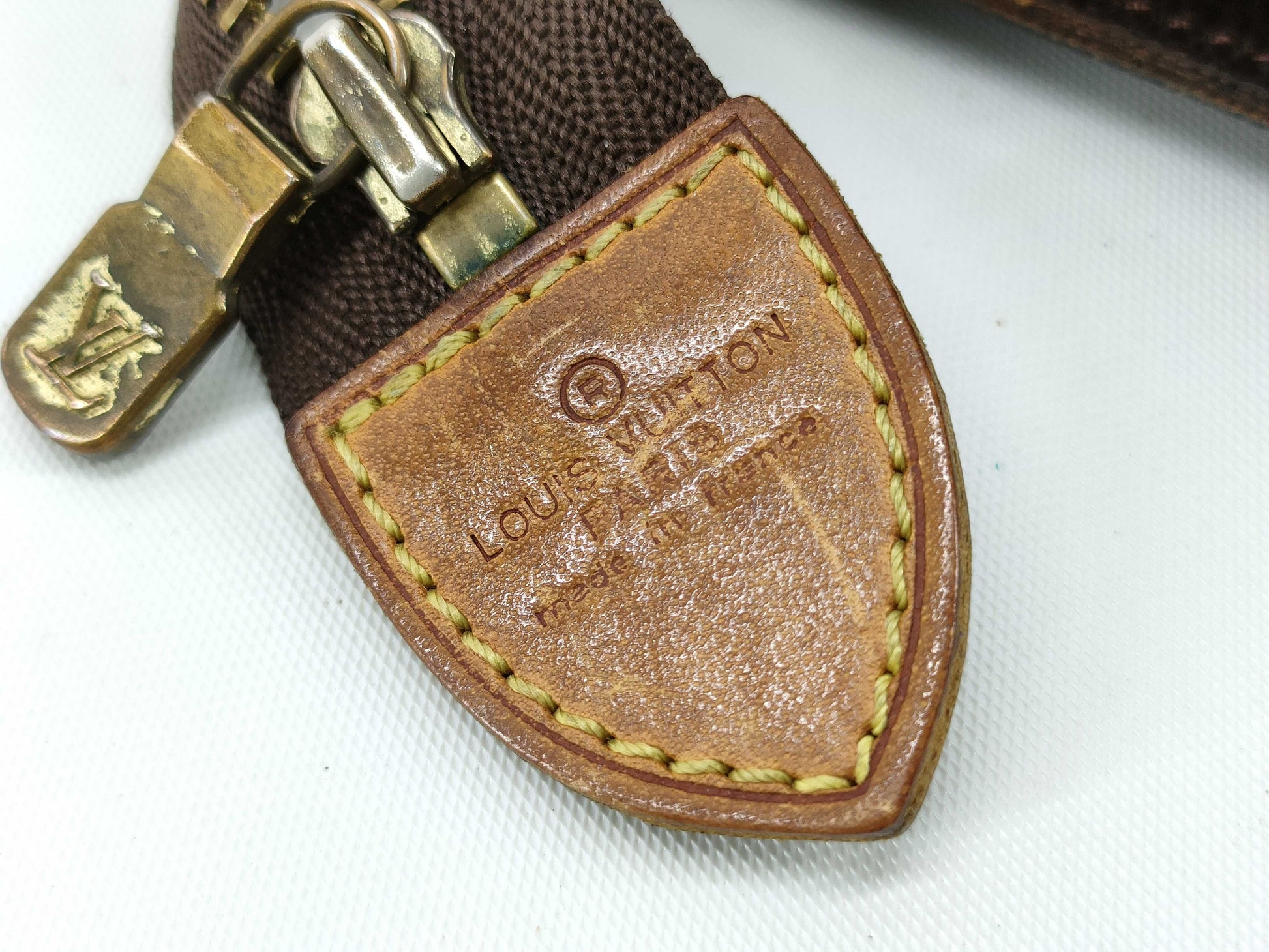 LOUIS VUITTON Monogram Poche Toilette 883AN Pouch