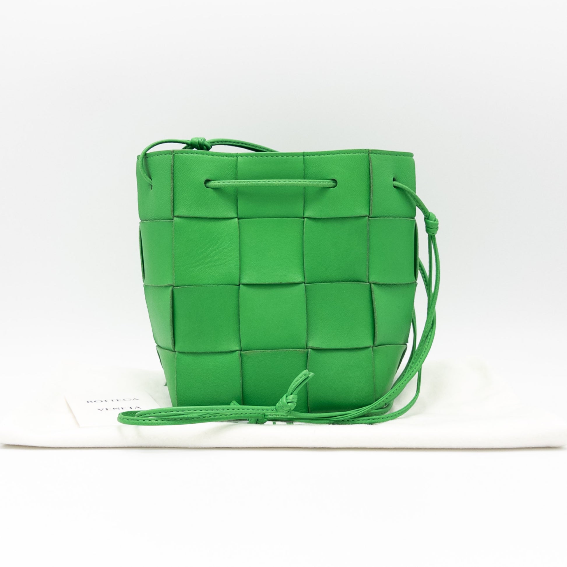 BOTTEGA VENETA BOTTGA VENETA Bottega Maxi Intrecciato Cassette Mini Crossbody Bag Leather Shoulder Bag Green Storage Bag Included Shoulder Bag
