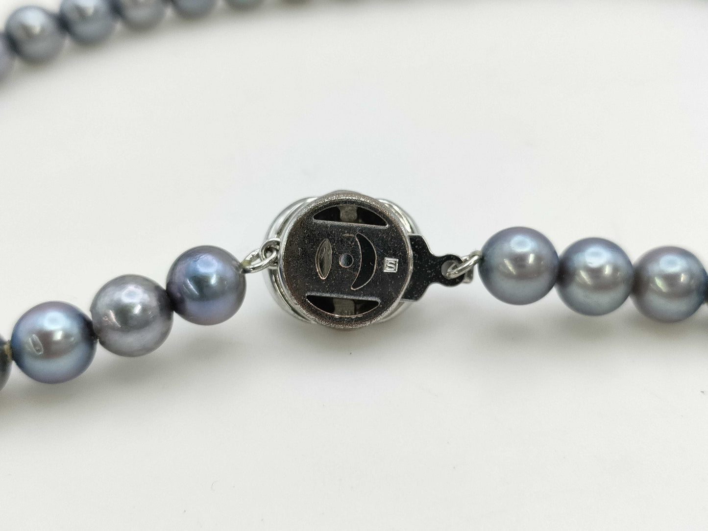 TASAKI Pearl Necklace, Diameter 7.0-7.3mm, Sterling Silver, 33.7g 