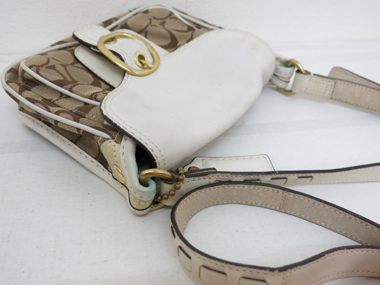 COACH COACH 3-Point Signature Canvas and Leather Shoulder Bag Backpack Beige Navy