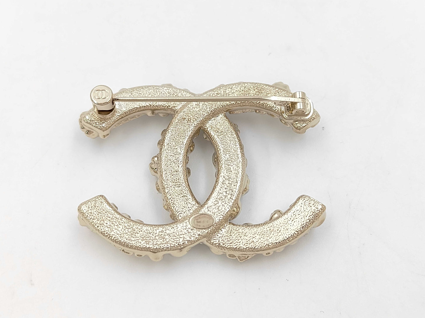 CHANEL Pearl Brooch B26C Box Brooch