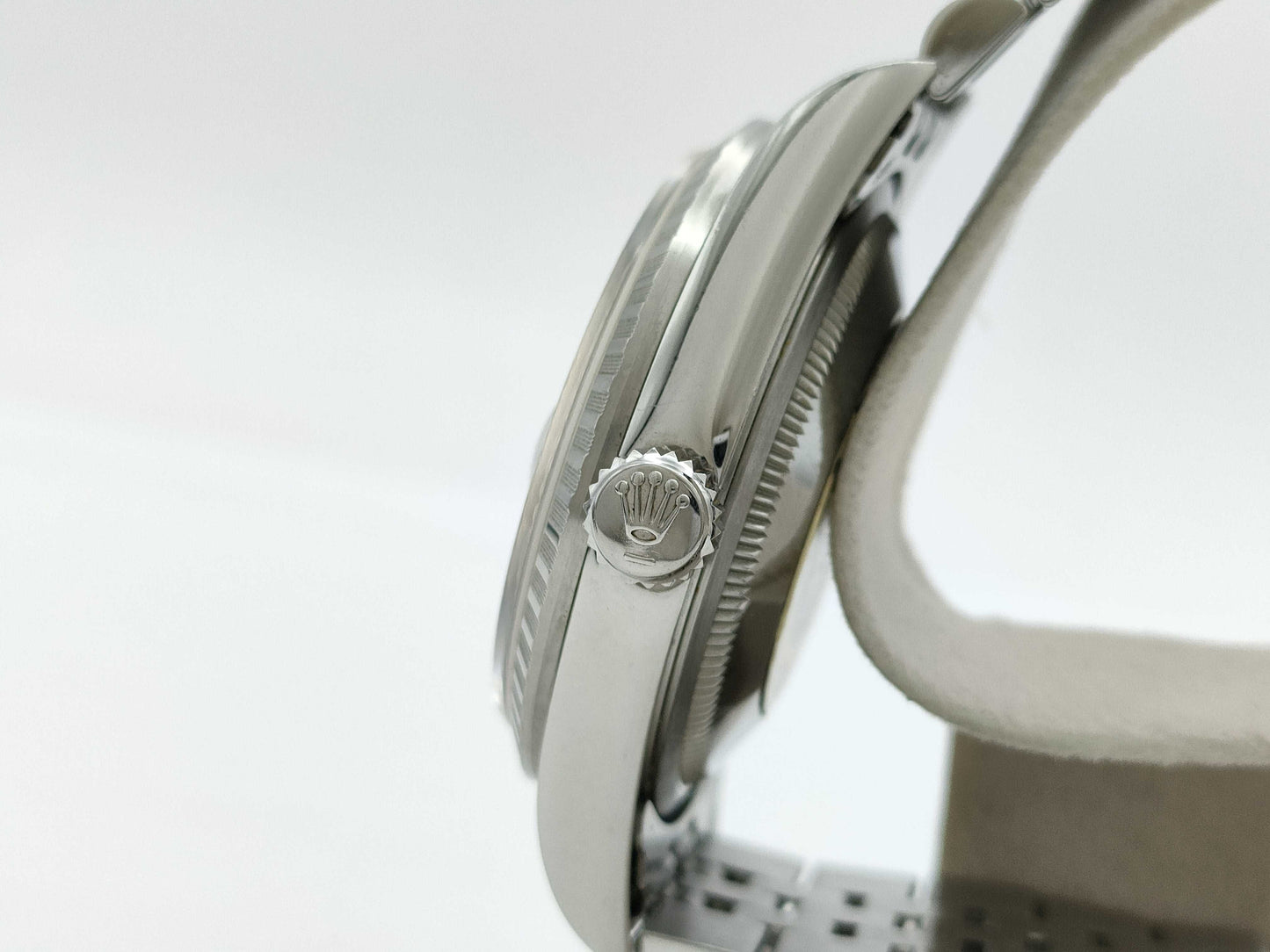 ROLEX 16220 U916164 White Roman Jubilee Breath Men's Watch