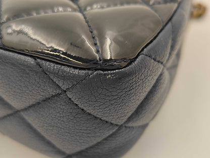 CHANEL Matlasse Patent Vintage Chain Shoulder Bag 21st Shoulder Bag