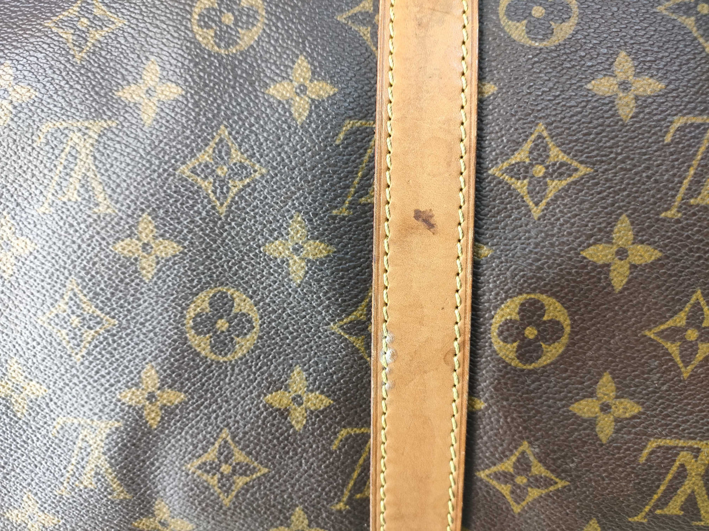 LOUIS VUITTON Monogram Keepall Bandouliere Boston Bag