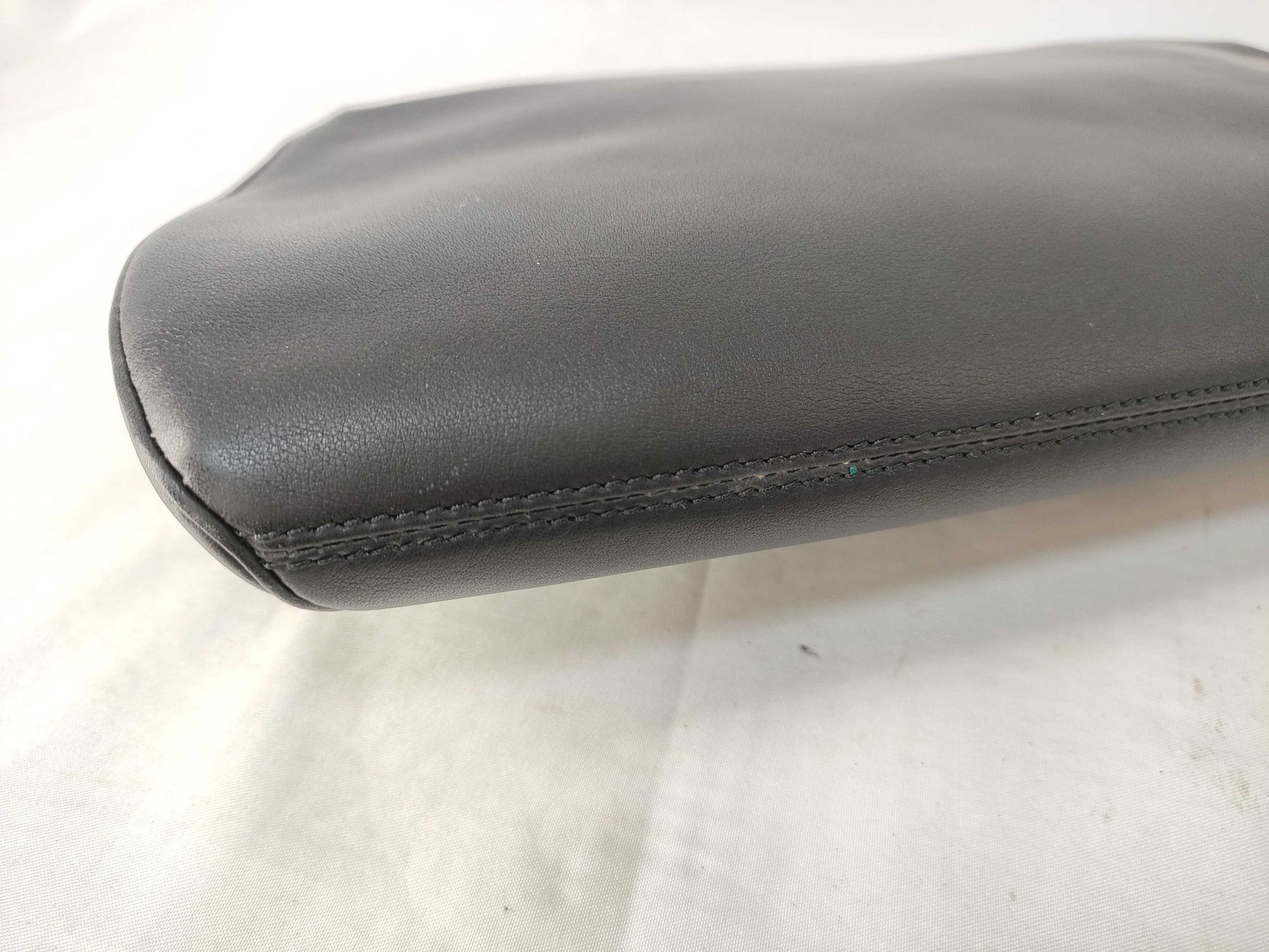 Cartier Leather Second Bag Clutch Bag