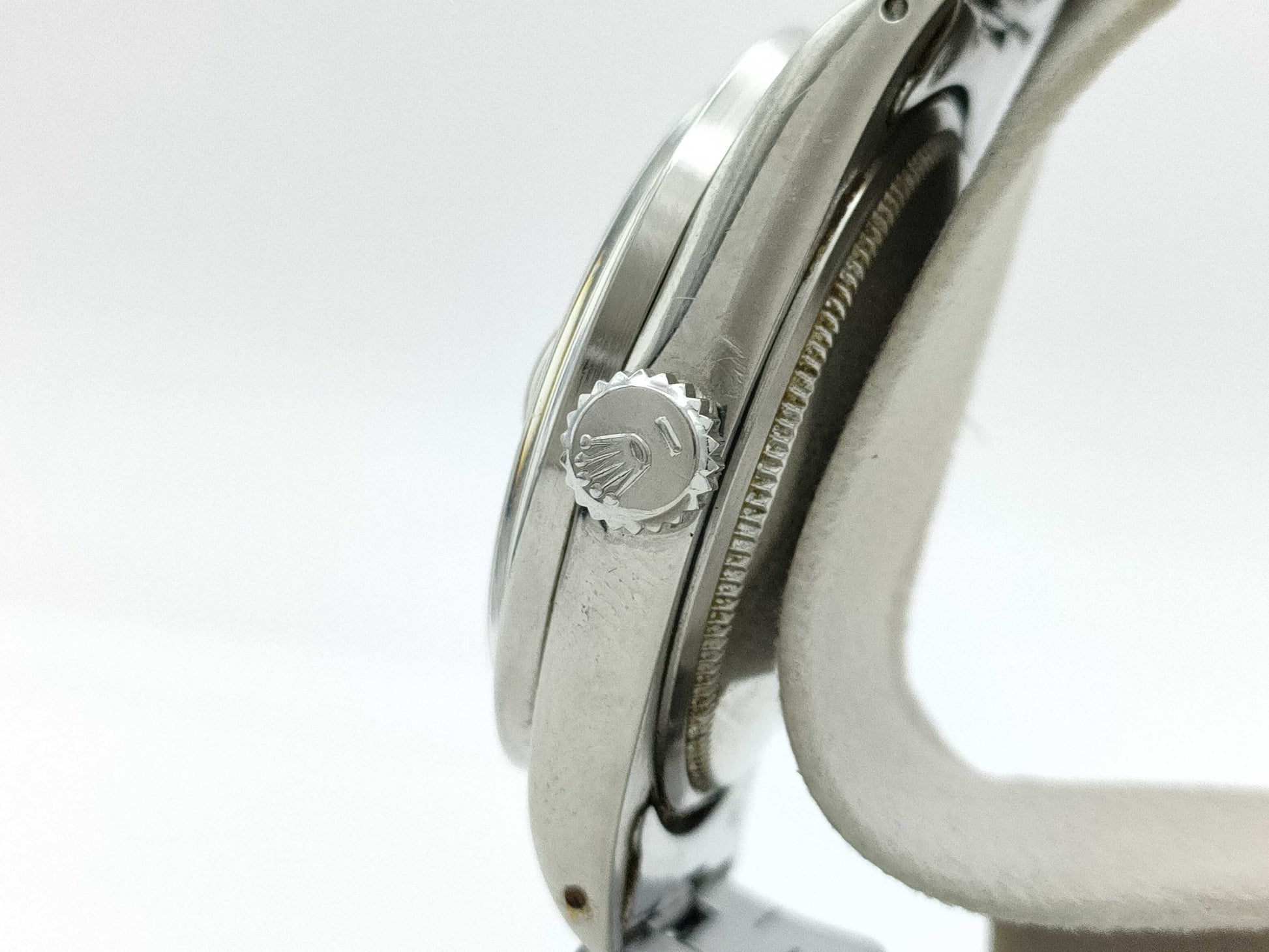 ROLEX 1501 Rivet Breath Men's Watch