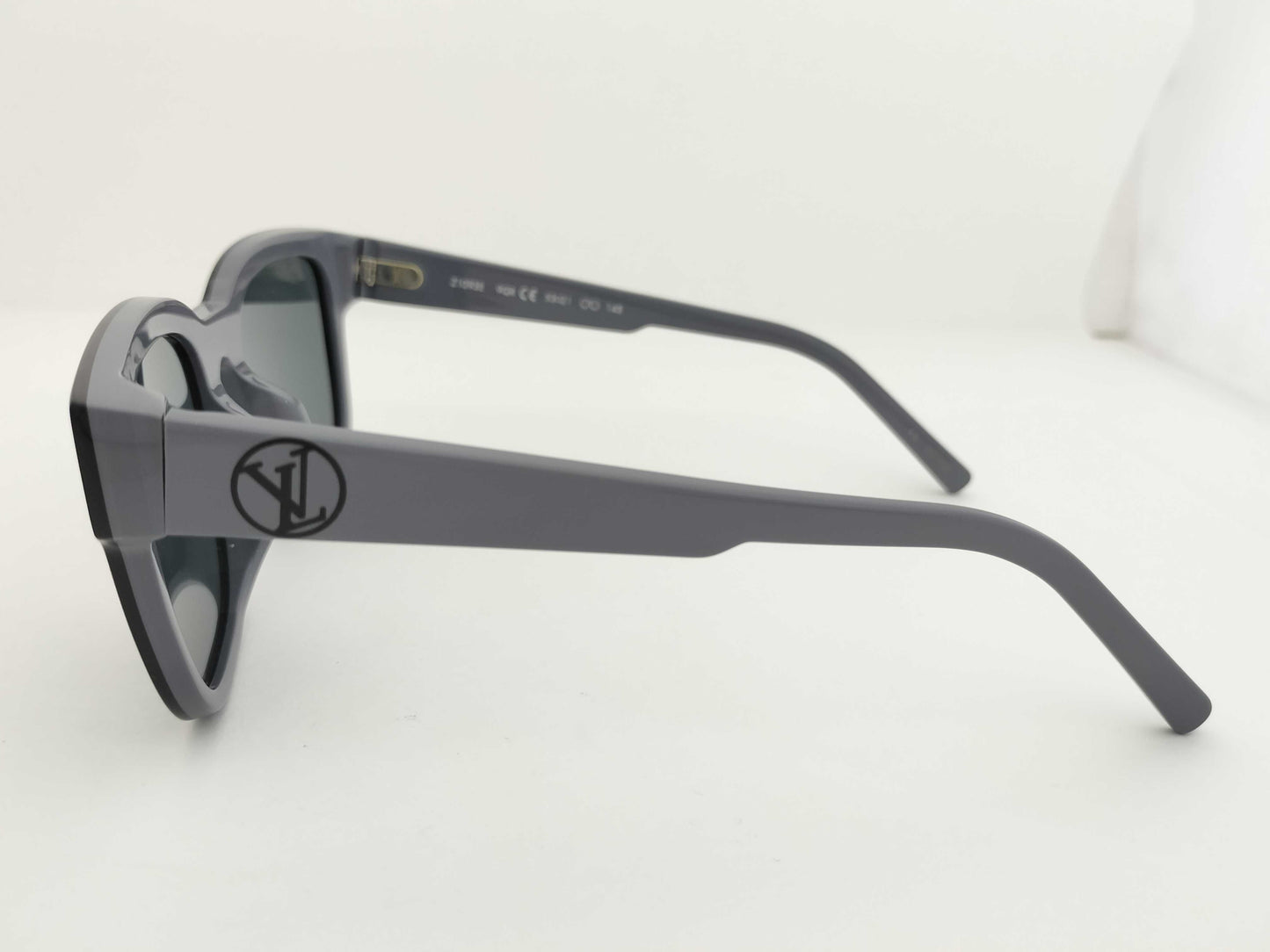 LOUIS VUITTON Vuitton Outer Space Sunglasses Z1093E Sunglasses