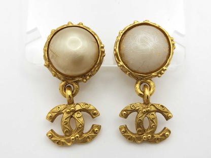 CHANEL Pearl Earrings Earrings