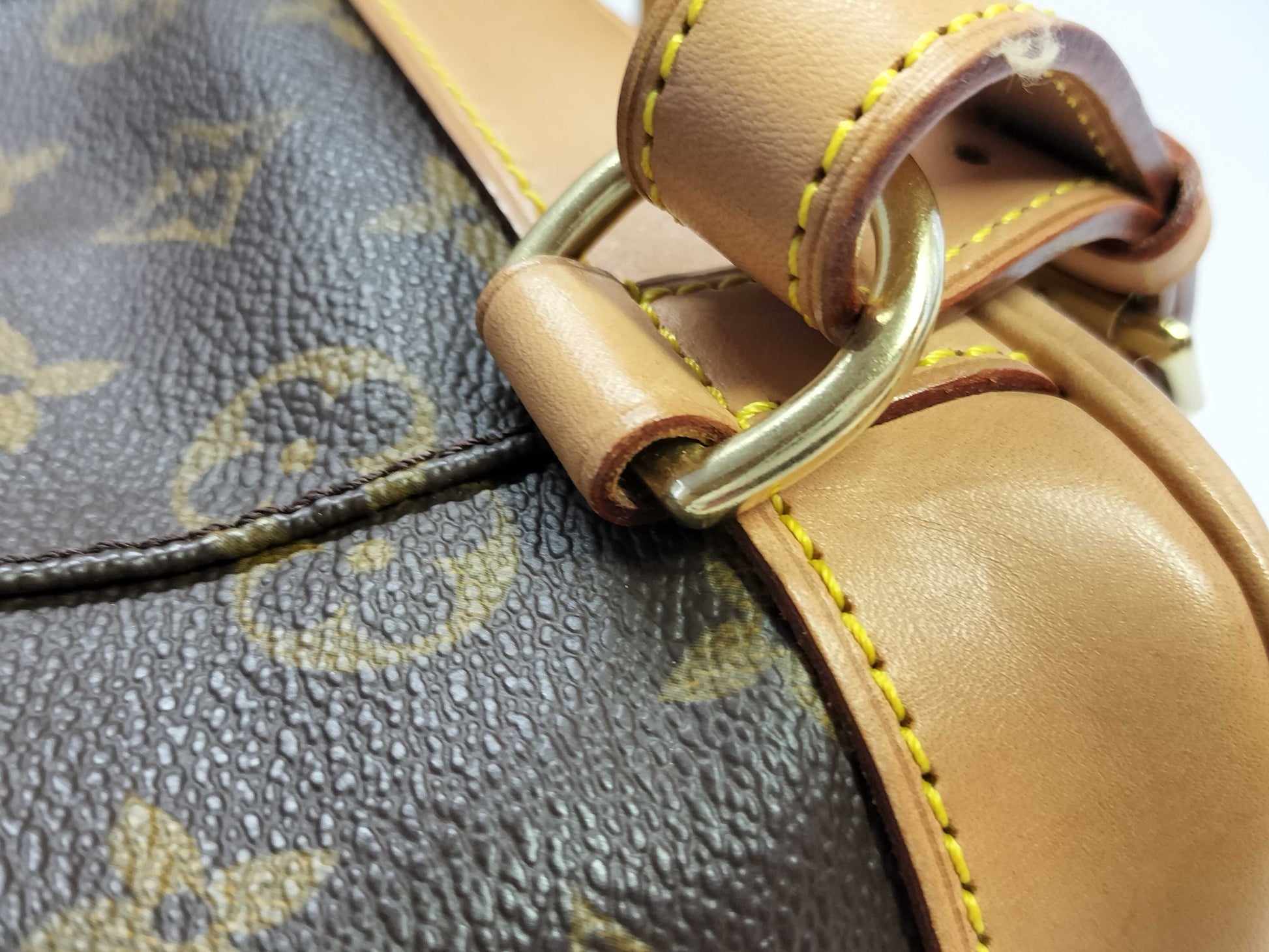 LOUIS VUITTON Monogram Vuitton Monogram Monsuri Rucksack