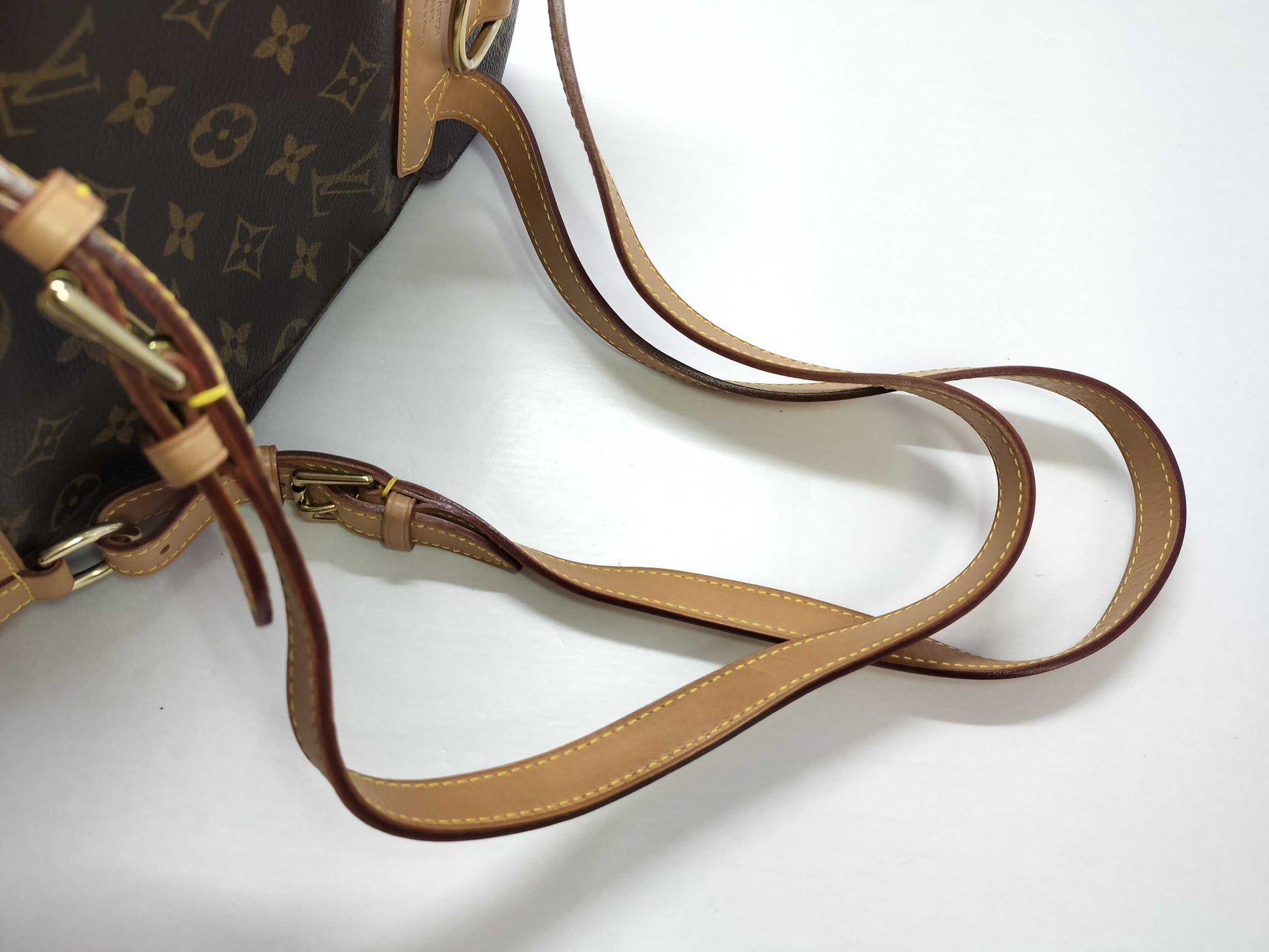 LOUIS VUITTON Monogram Vuitton Monogram Monsuri Rucksack