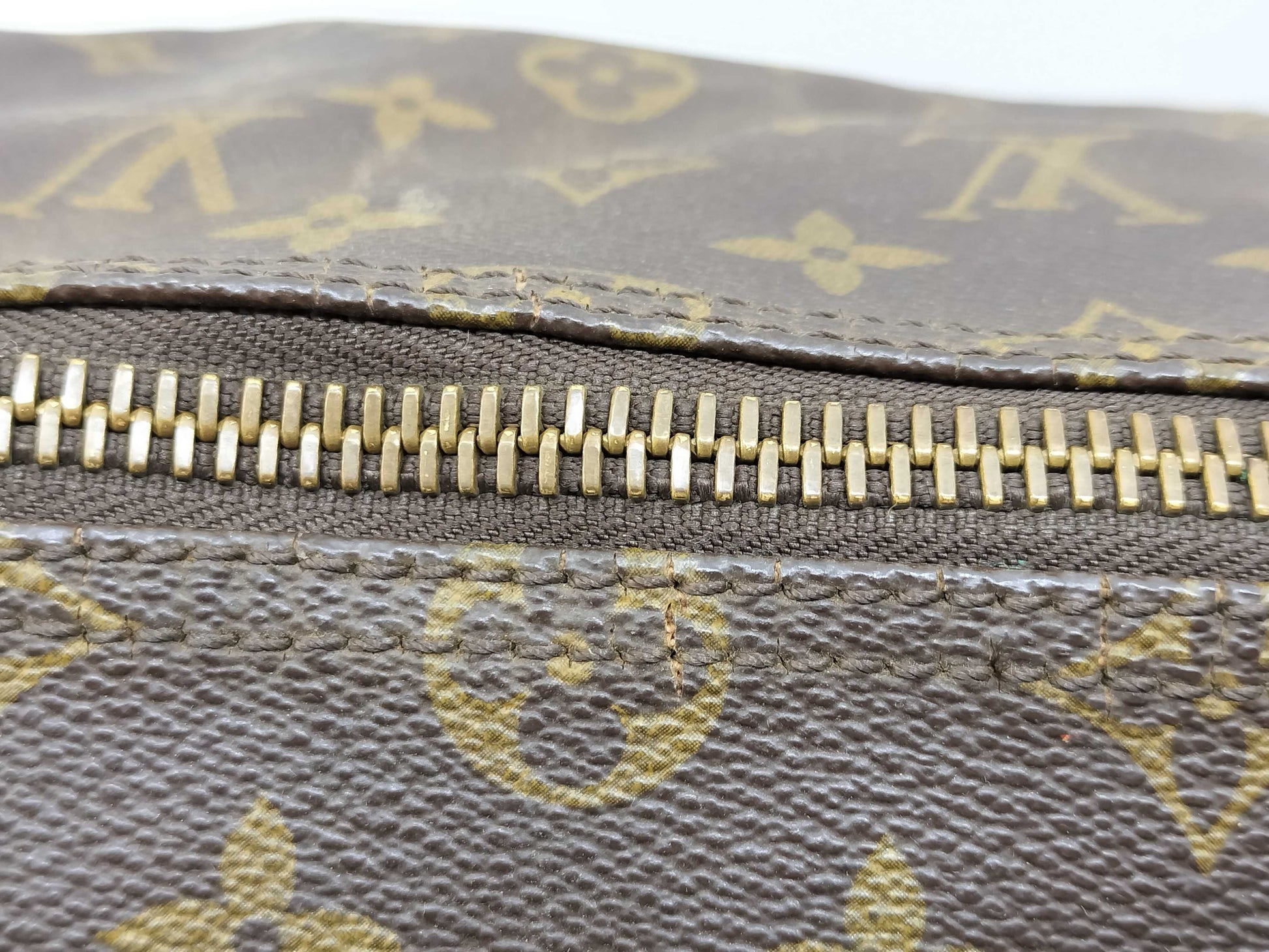 LOUIS VUITTON Monogram Vuitton Monogram Keypol 60 Boston Bag