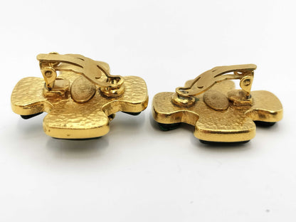 CHANEL Gripore 95P Earrings