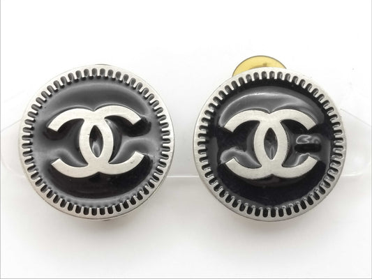 CHANEL Earrings 06P Earrings