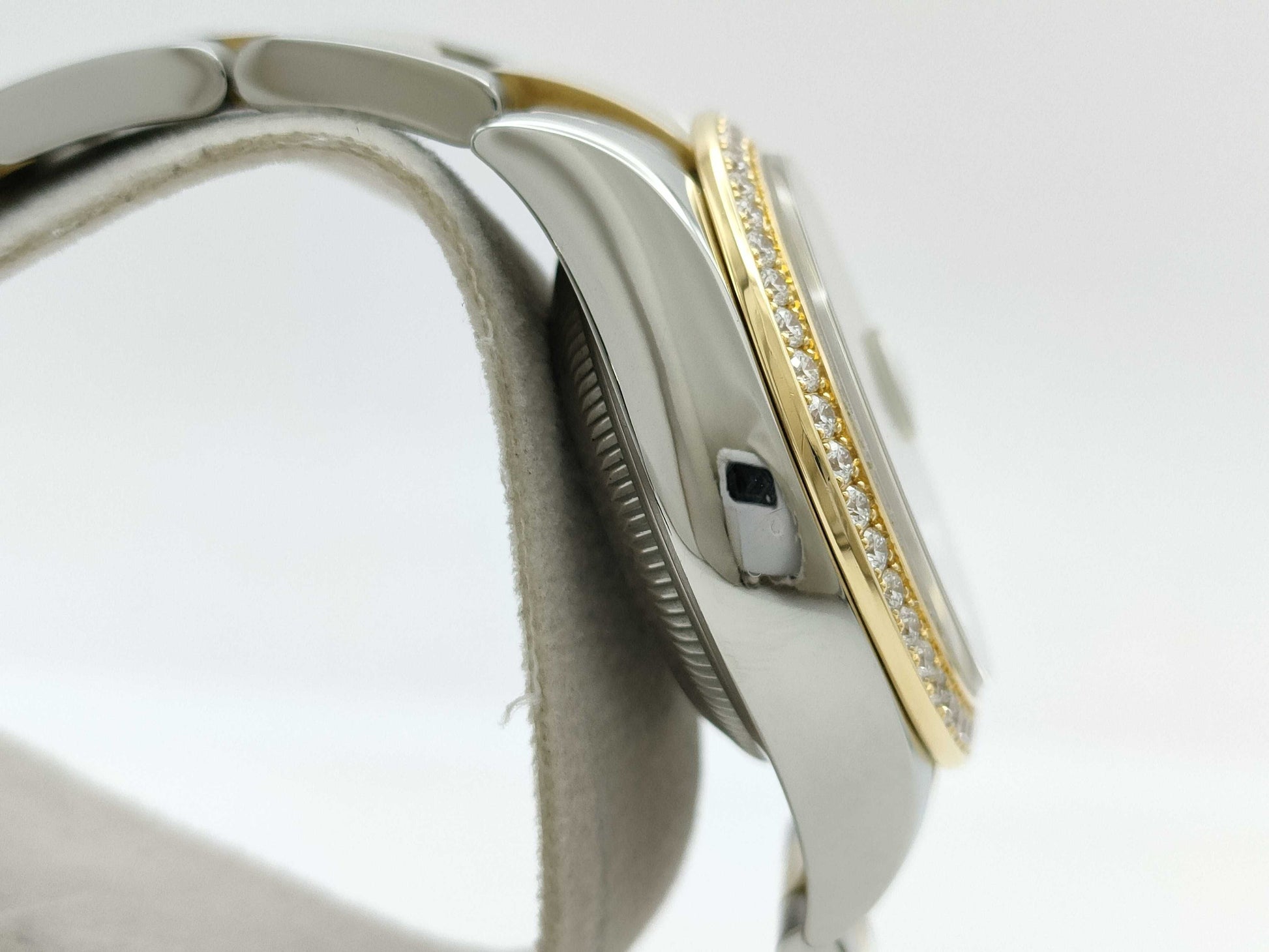 ROLEX 279383RBR 484E00S7 Shell Dial Oyster Breath Women's Watch