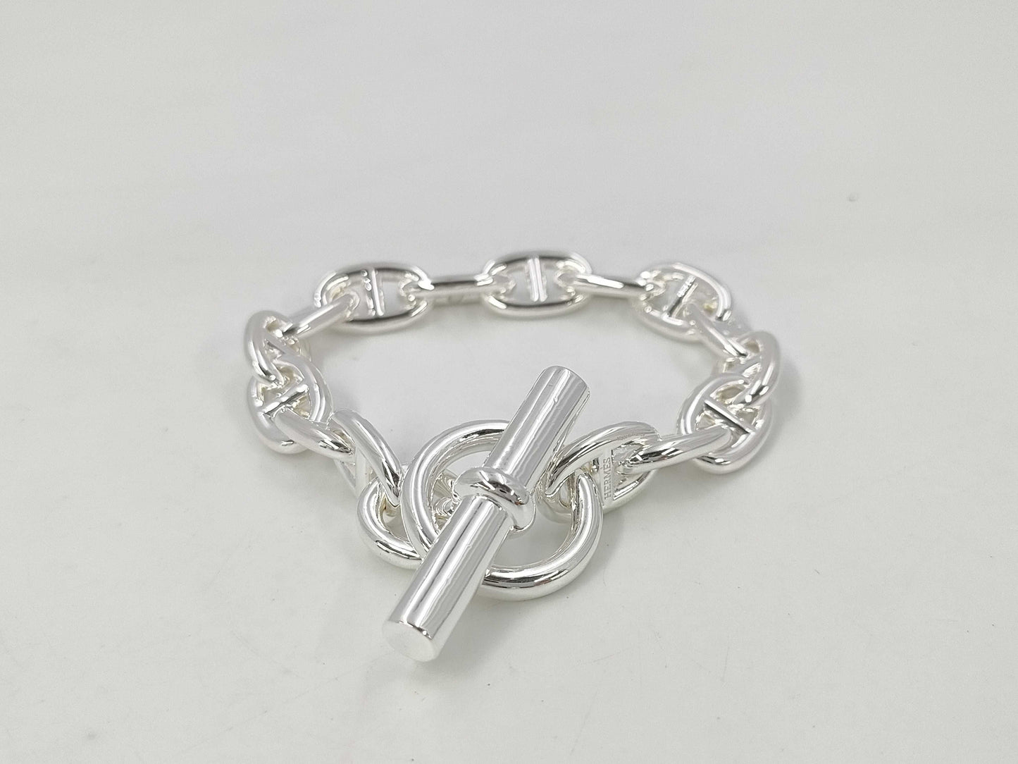 Hermes Schone Dunkle MM15 Frame 23 Engraved Bracelet AG925 53.9g Bracelet Bangle