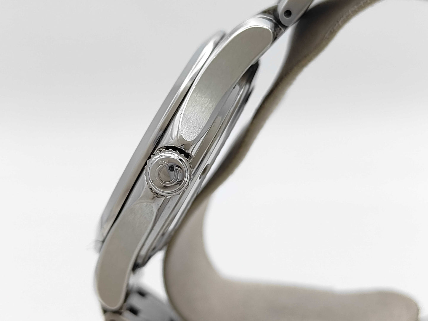 OMEGA 55187839 Quartz Blue Dial Immovable Men's Watch