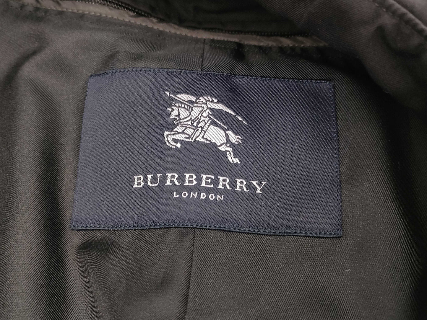 BURBERRY London Trench Coat with Liner