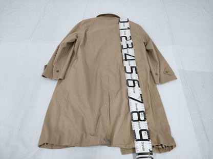 Burberrys Stained Collar Coat with Liner