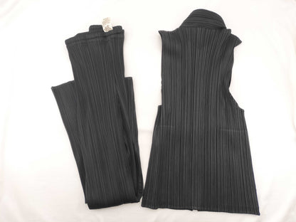 PLEATS PLEASE Women's Black Set, Other Apparel