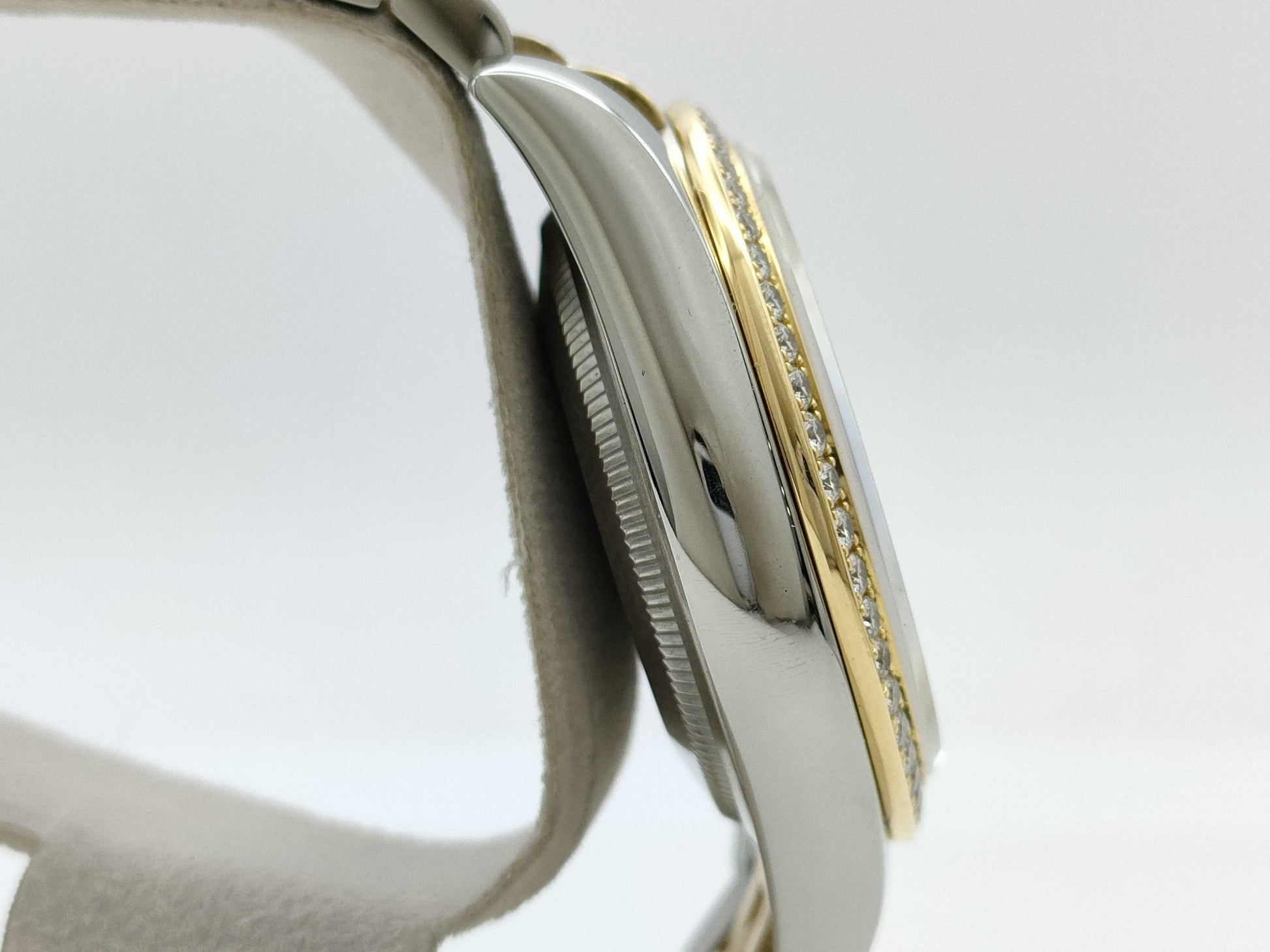 ROLEX 116243G G022174 White Dial Jubilee Breath Men's Watch