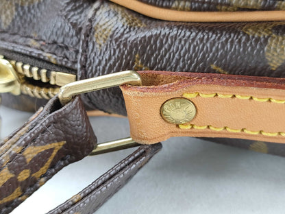 LOUIS VUITTON Monogram Amazon Shoulder Bag