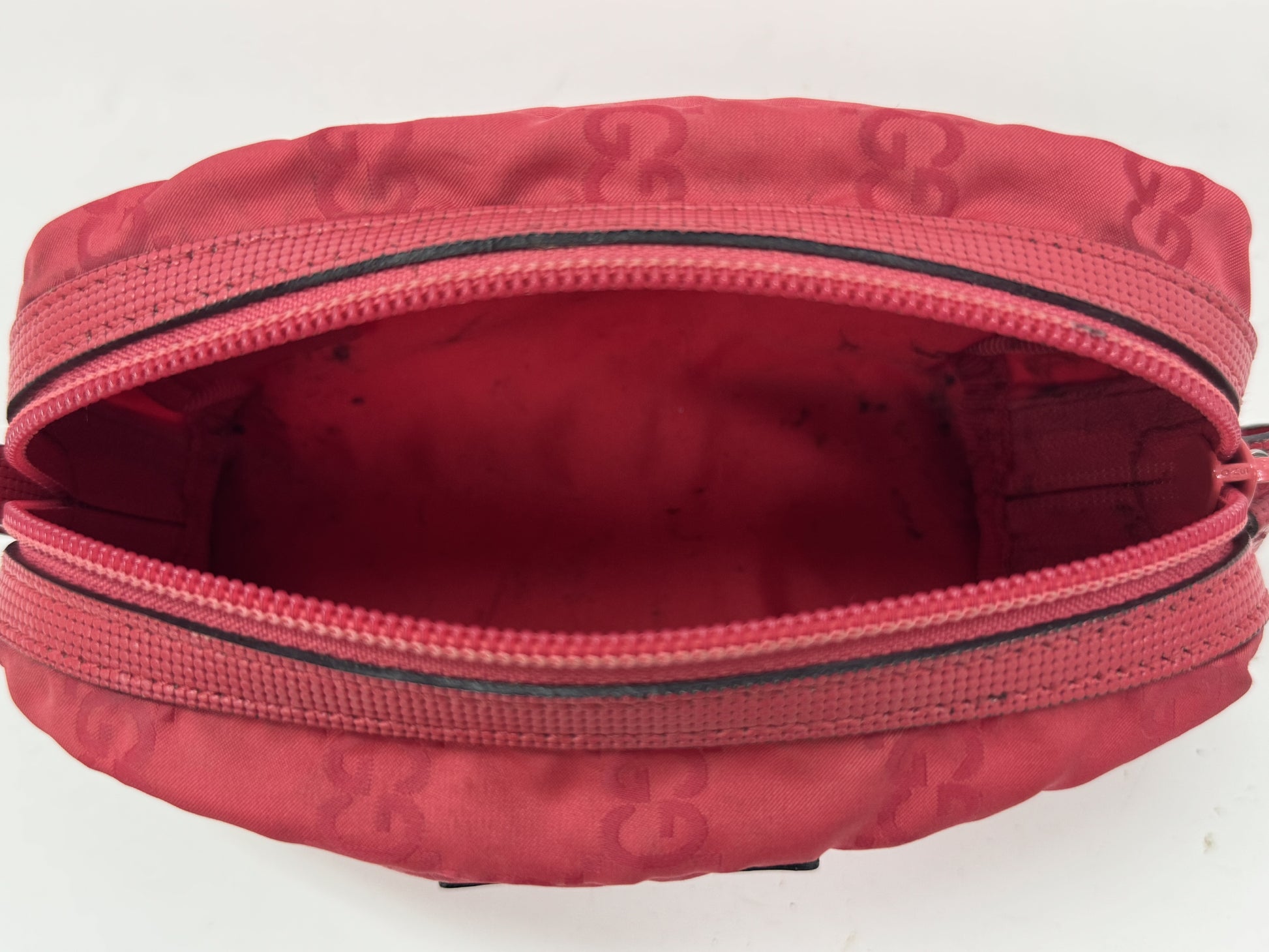 GUCCI GG Nylon Pouch Pouch