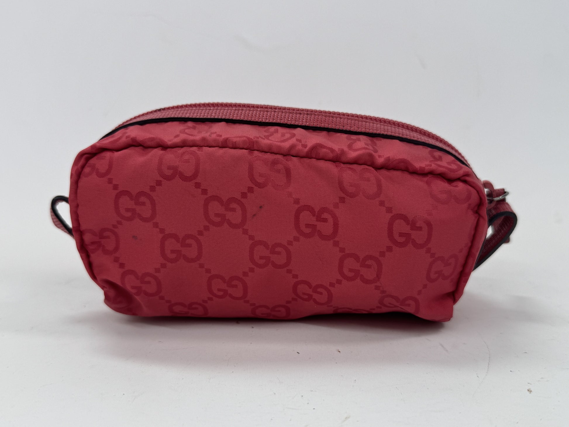 GUCCI GG Nylon Pouch Pouch