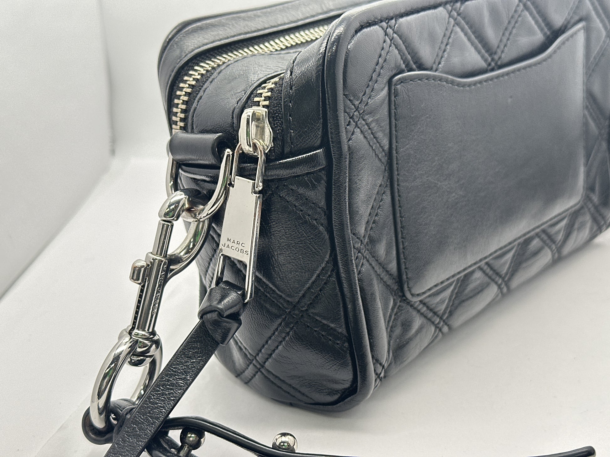 MARC JACOBS Marc Jacobs Shoulder Bag Black Shoulder Bag