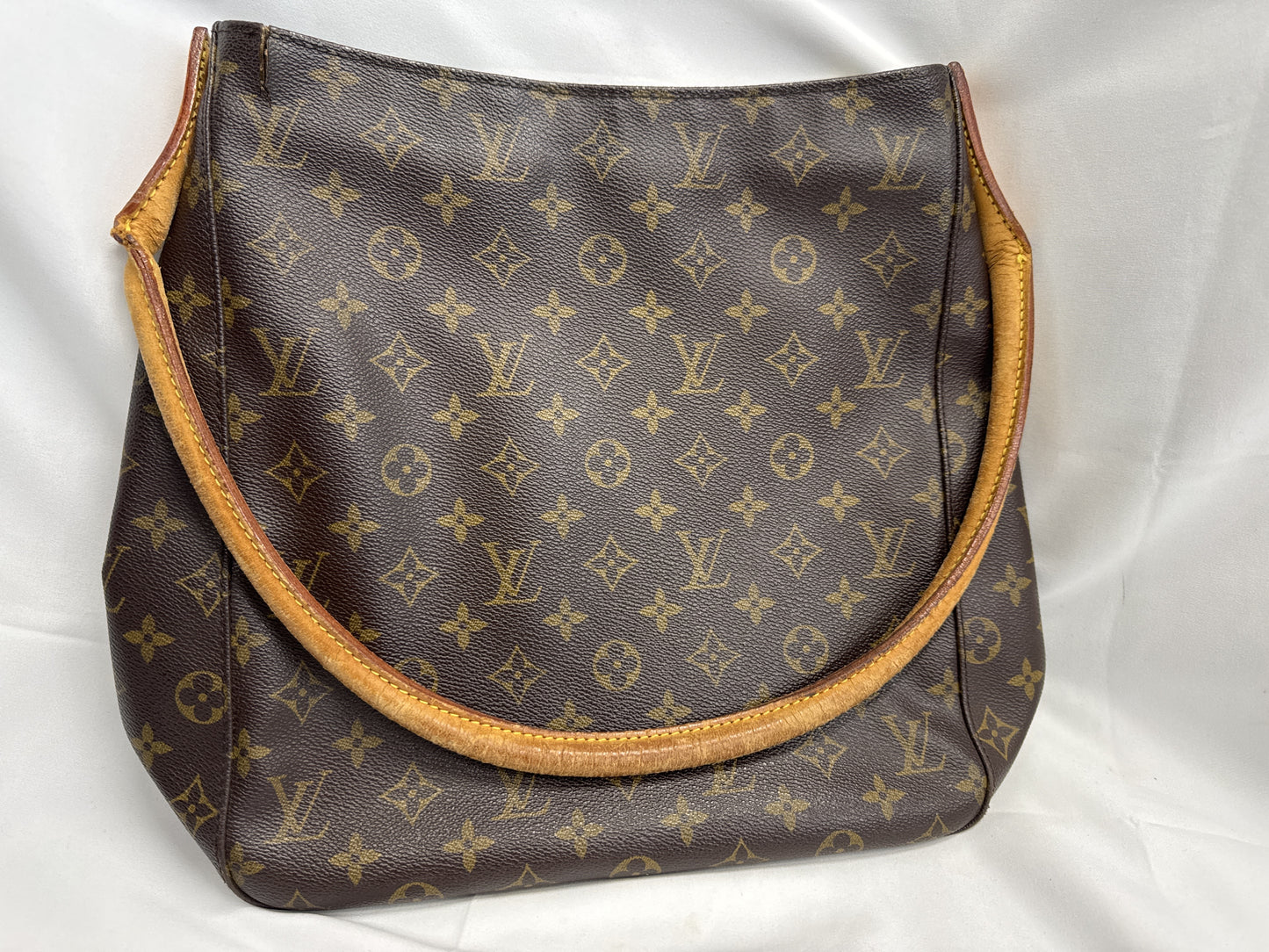 LOUIS VUITTON Monogram Looping GM Shoulder Bag Handbag