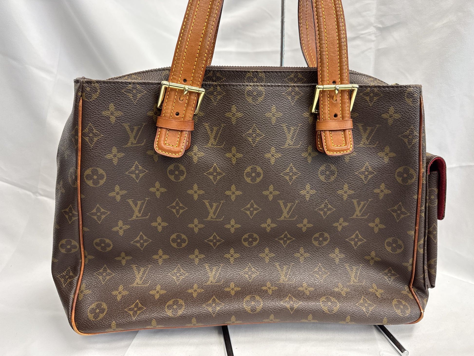 LOUIS VUITTON Vuitton Myrtle Plissite Handbag