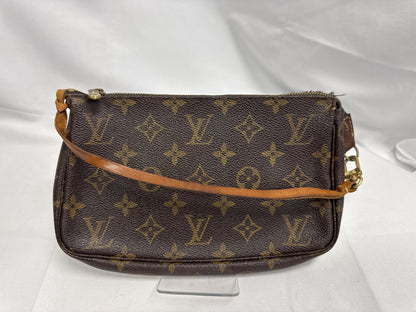 LOUIS VUITTON Vuitton Pochette Accessoir Pouch