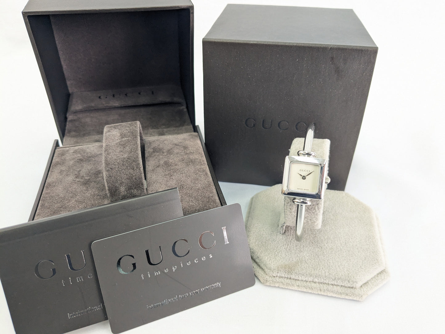 GUCCI 1900L 0292679 Quartz Immovable Women's Watch