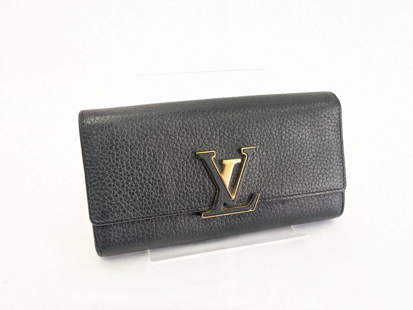 LOUIS VUITTON LV Portefeuil Capucine Wallet