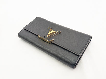 LOUIS VUITTON LV Portefeuil Capucine Wallet