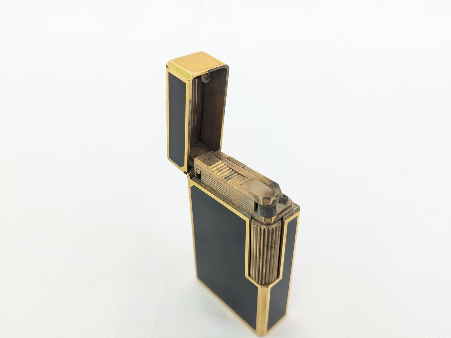 S.T. Dupont Lighter