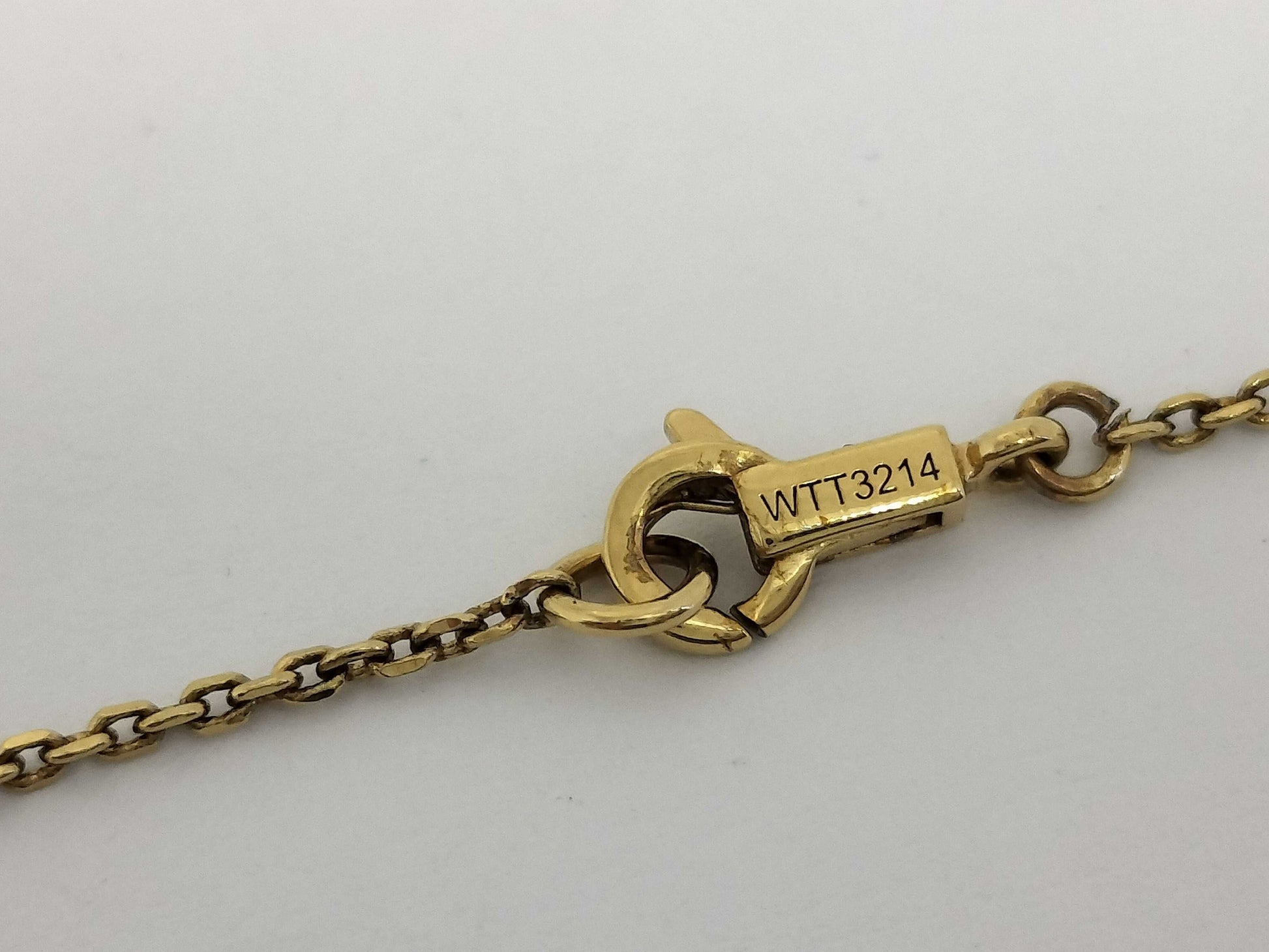 Celine Nightfall Triomphe Gold Necklace Original price: ¥86,900 Purchased in February 2025