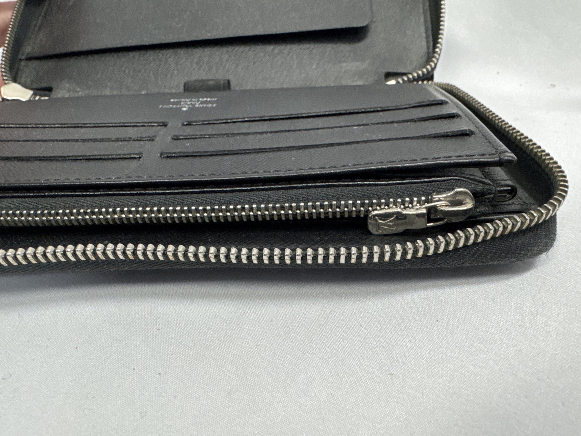 LOUIS VUITTON Vuitton Epi Wallet Round Organizer Wallet