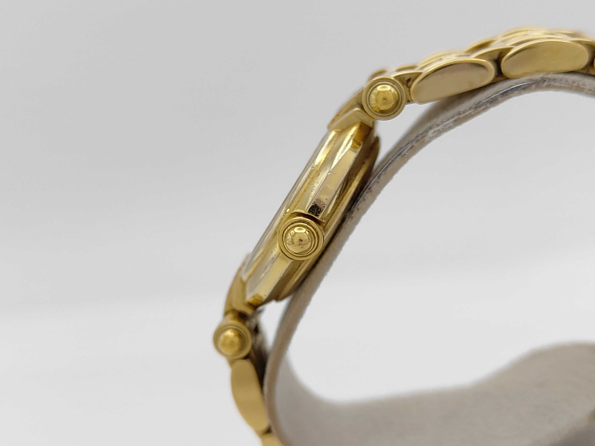 FENDI 770L 001-795 Quartz Women's Watch