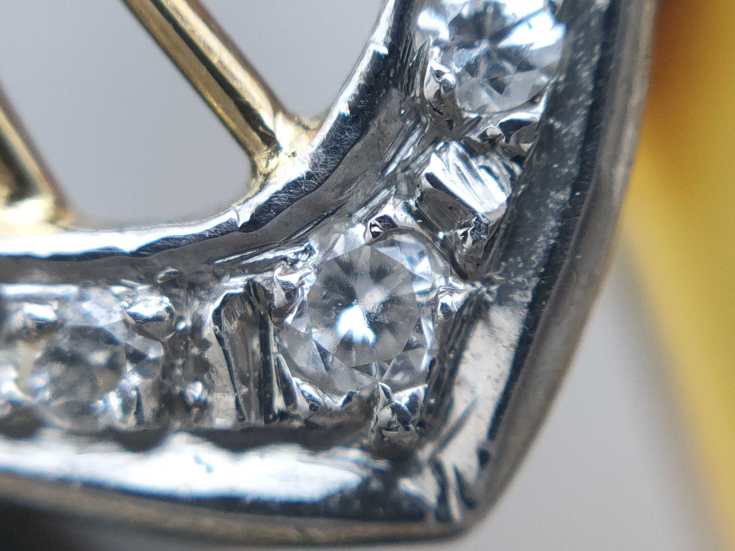 Kazuo Ogawa Kanzashi Tortoiseshell D0.24ct K18/Pt900 18.6g Hair Accessory 