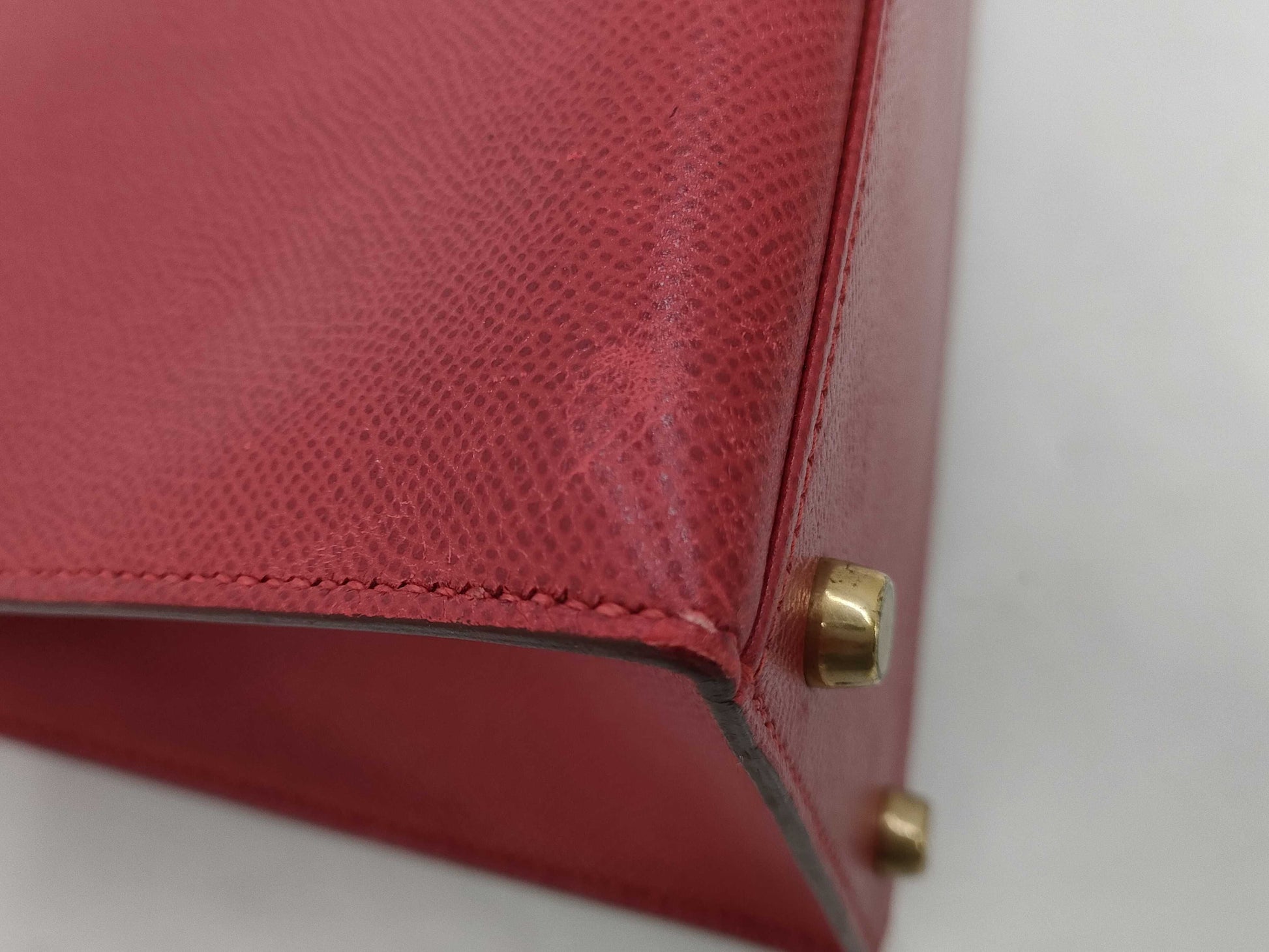 HERMES Kelly 28 Serie Rouge Gold Hardware 〇W Handbag