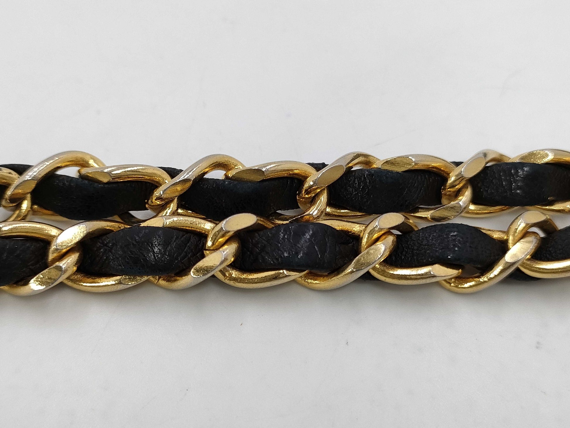 CHANEL Matlasse Lambskin Chain Tote Bag Black Gold Fittings 1st Shoulder Bag