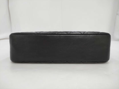 CHANEL Matlasse Lambskin Chain Tote Bag Black Gold Fittings 1st Shoulder Bag