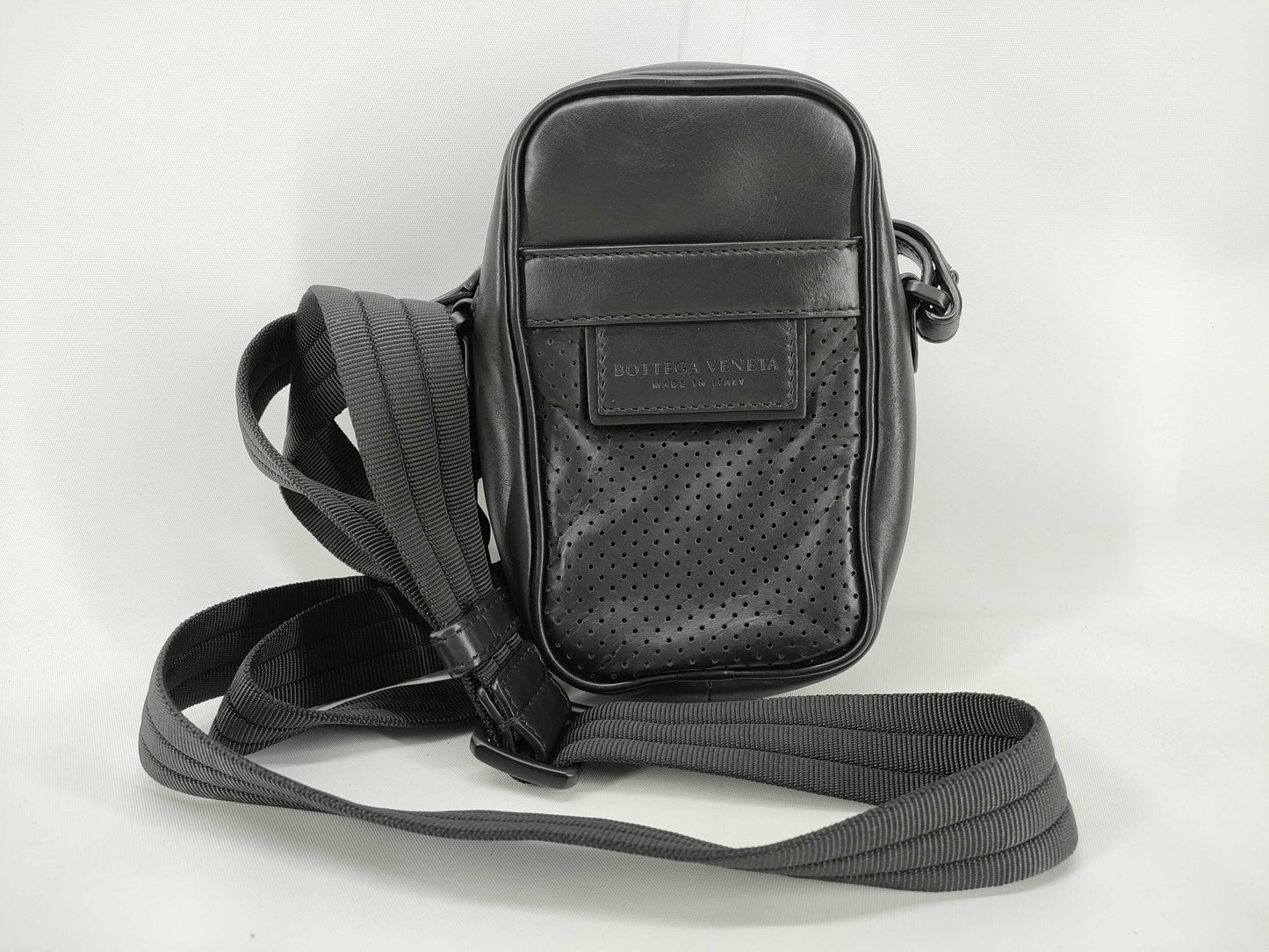 BOTTEGA VENETA Leggero Punching Black Shoulder/Waist Bag