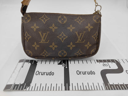 LOUIS VUITTON Louis Vuitton Mini Pochette Accessoires Pouch