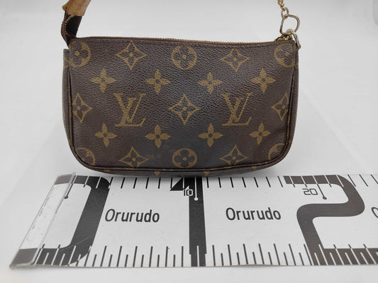 LOUIS VUITTON Louis Vuitton Mini Pochette Accessoires Pouch