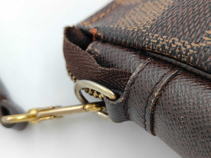 LOUIS VUITTON Damier Azur Truth Makeup Pouch