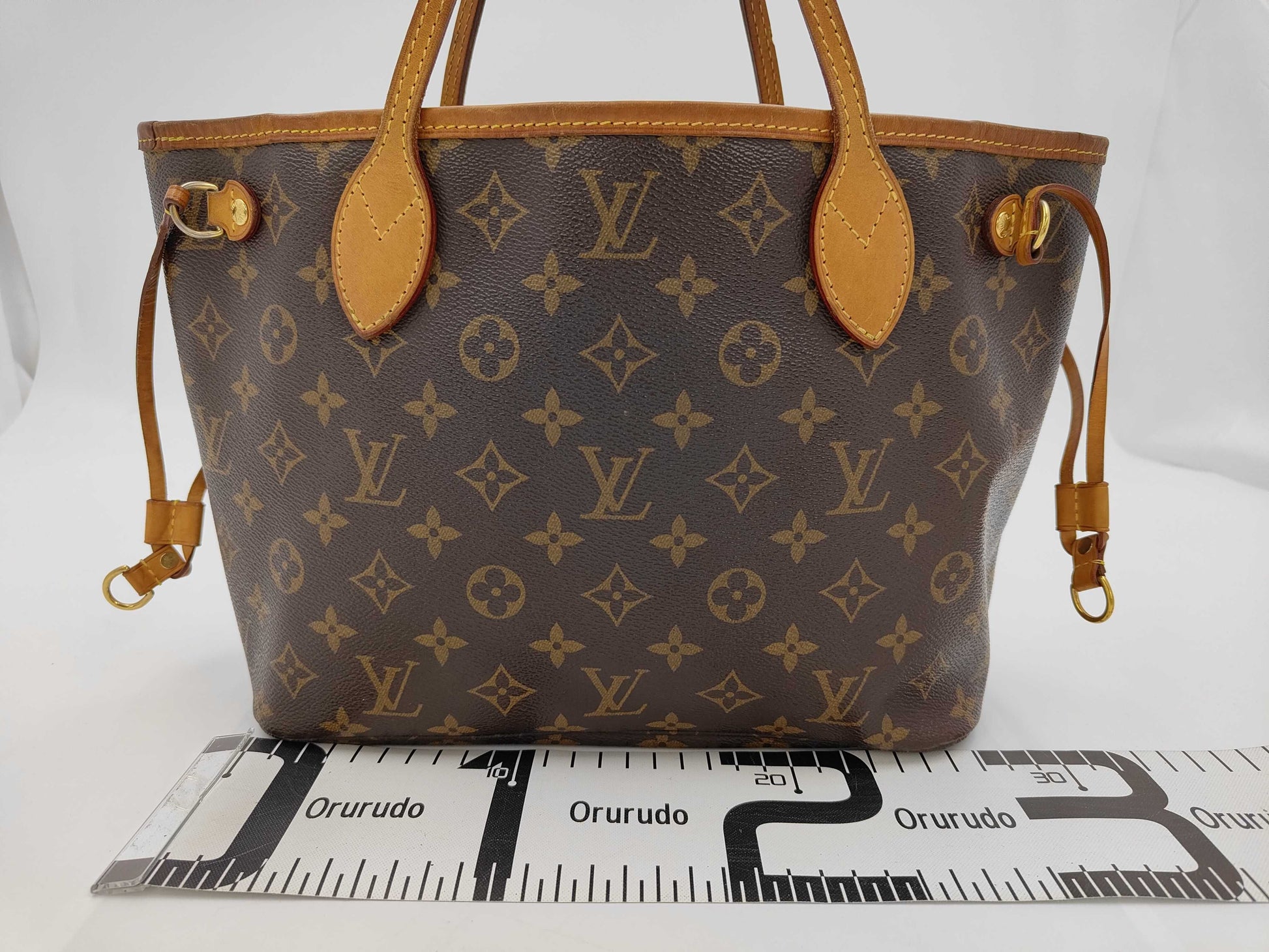LOUIS VUITTON Louis Vuitton Neverfull PM Tote Bag